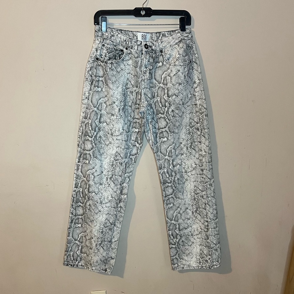 BDG Gray Snake Print Straight Leg Jeans - Picture 2 of 6